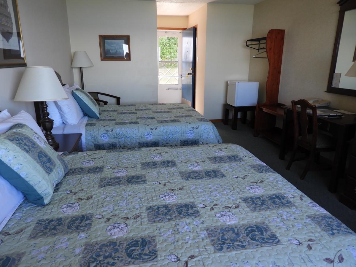 Admiral Digby Inn Restaurant And Cottages Экстерьер фото