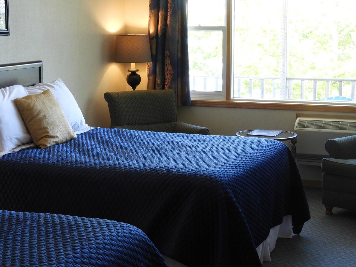 Admiral Digby Inn Restaurant And Cottages Экстерьер фото